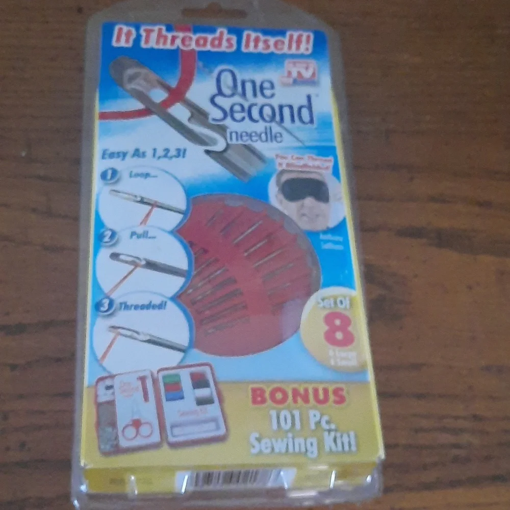 One Second Needle with 101 piece sewing kit